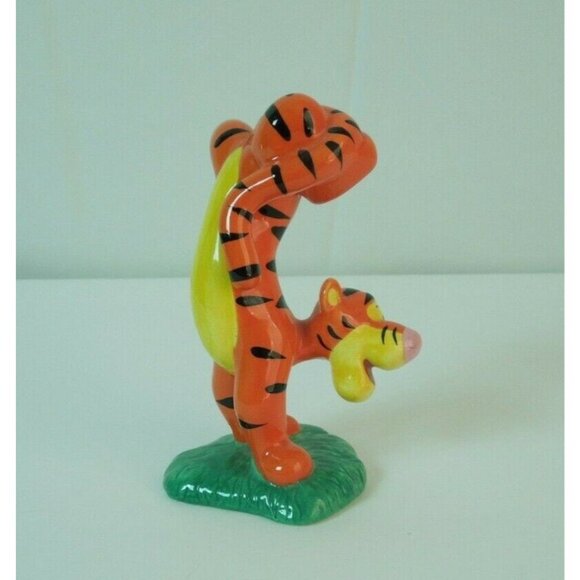 Vintage Disney Tigger Porcelain Figure Approx. 5" Collectible Figurine - Picture 5 of 7